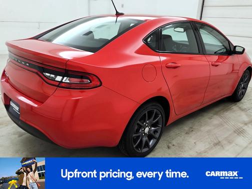 Red 2016 Dodge Dart SE