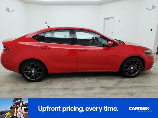 Red 2016 Dodge Dart SE