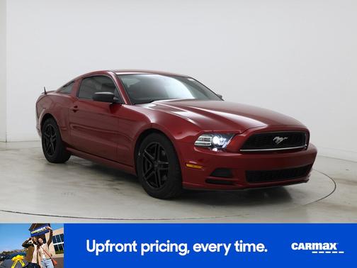 Red 2014 Ford Mustang