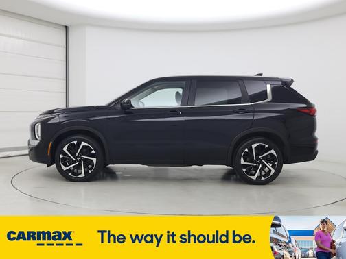 2022 Mitsubishi Outlander ES