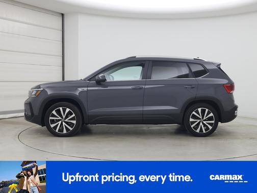 Gray 2022 Volkswagen Taos SE