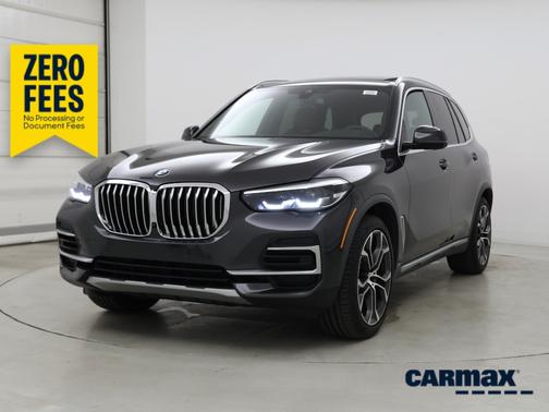 Gray 2023 BMW X5 sDrive40i