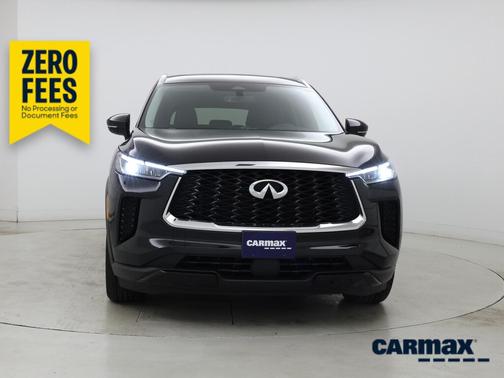 Black 2023 INFINITI QX60 Luxe