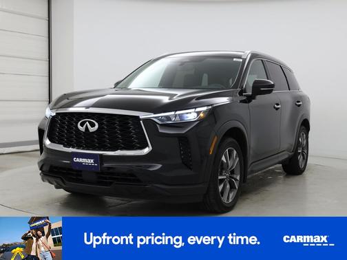 Black 2023 INFINITI QX60 Luxe