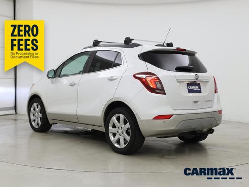 White 2019 Buick Encore Essence