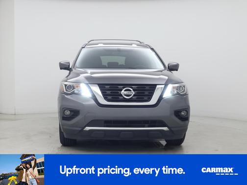 2018 Nissan Pathfinder SL