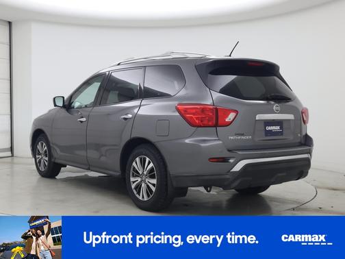 2018 Nissan Pathfinder SL