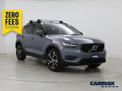 Gray 2020 Volvo XC40 T5 R-Design