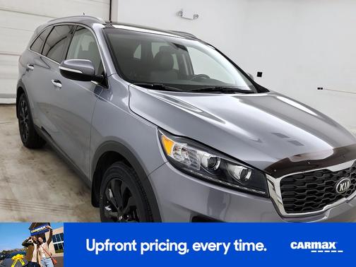 Gray 2020 Kia Sorento EX