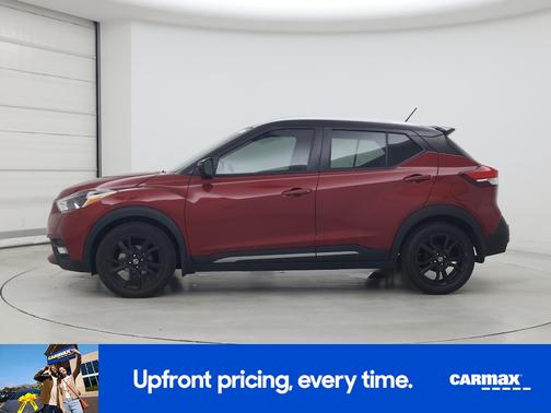 2020 Nissan Kicks SR