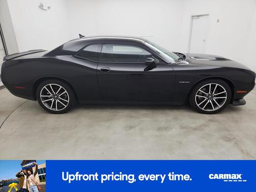 Black 2022 Dodge Challenger R/T