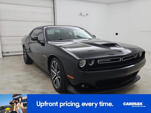 Black 2022 Dodge Challenger R/T
