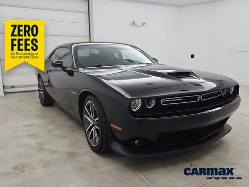 Black 2022 Dodge Challenger R/T