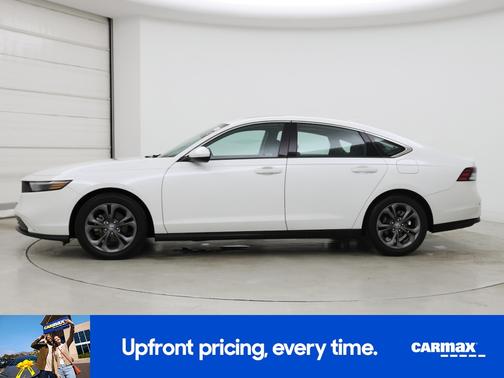 White 2023 Honda Accord EX