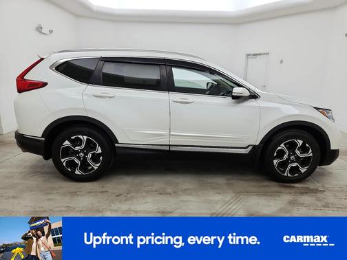 White 2018 Honda CR-V Touring