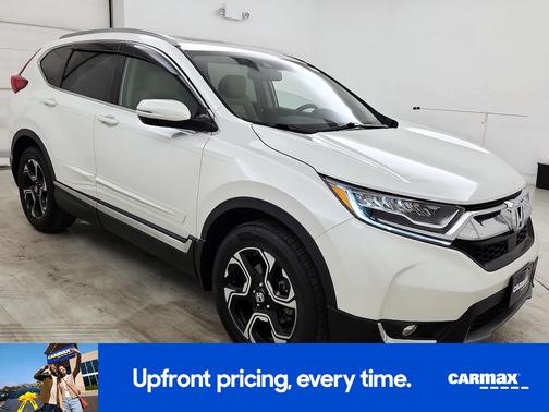 White 2018 Honda CR-V Touring