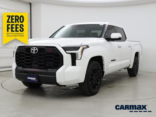 White 2023 Toyota Tundra SR5