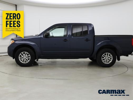 Blue 2019 Nissan Frontier SV