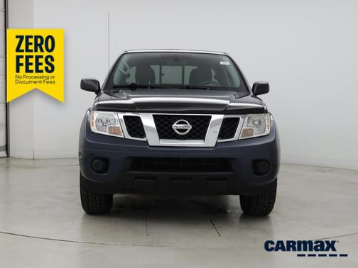 Blue 2019 Nissan Frontier SV