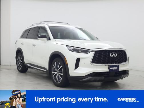 White 2023 INFINITI QX60 Sensory