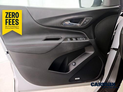 White 2023 Chevrolet Equinox RS