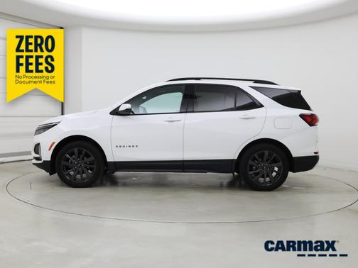 White 2023 Chevrolet Equinox RS