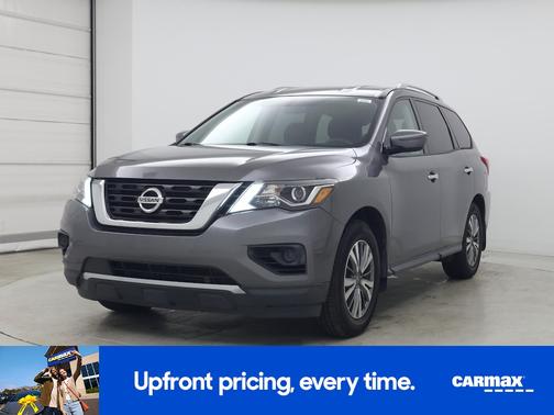 Gray 2019 Nissan Pathfinder S