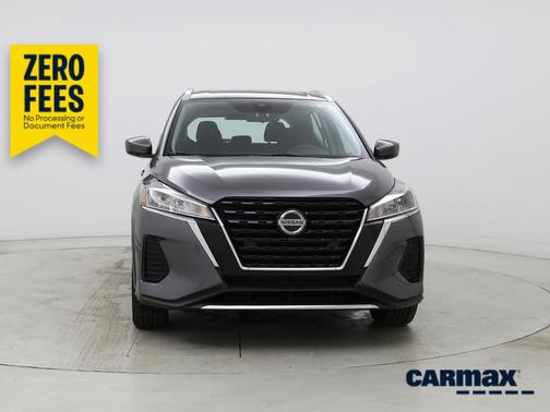 Gray 2021 Nissan Kicks SV