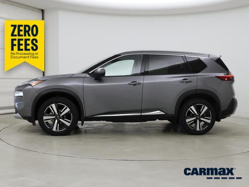 Gray 2023 Nissan Rogue Platinum