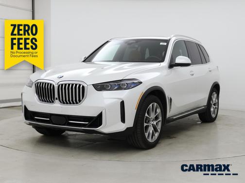 White 2025 BMW X5 xDrive40i