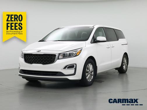 White 2021 Kia Sedona LX