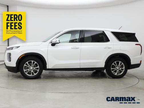 White 2022 Hyundai PALISADE SE