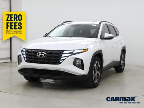 White 2022 Hyundai TUCSON SEL
