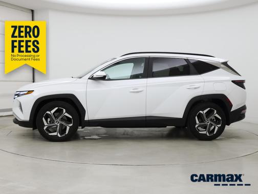 White 2022 Hyundai TUCSON SEL