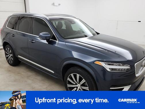 2023 Volvo XC90 B5 Plus