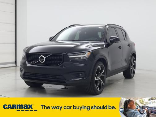 2019 Volvo XC40 T5 R-Design