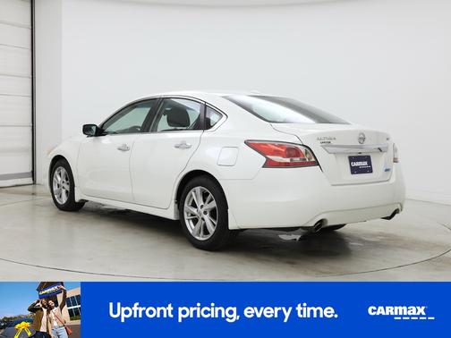 Pearl 2014 Nissan Altima SV