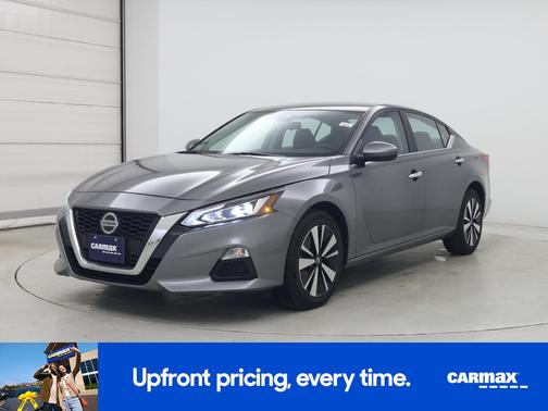 Gray 2021 Nissan Altima SV