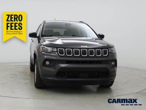 Gray 2022 Jeep Compass Latitude