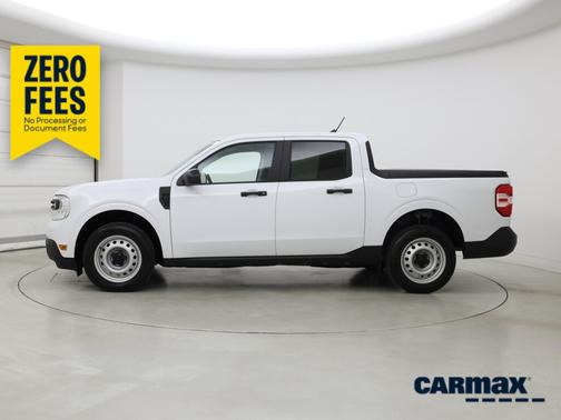 White 2024 Ford Maverick XL