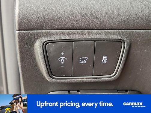 Gray 2023 Hyundai TUCSON SEL