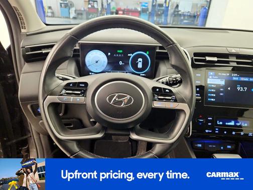 Gray 2023 Hyundai TUCSON SEL