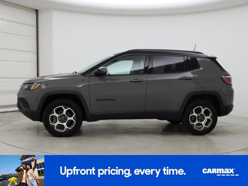 Gray 2022 Jeep Compass Trailhawk