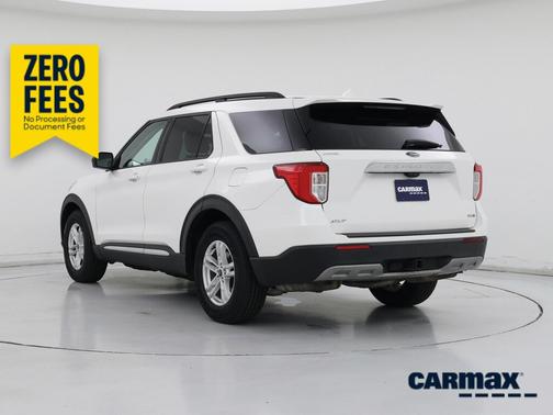 White 2020 Ford Explorer XLT