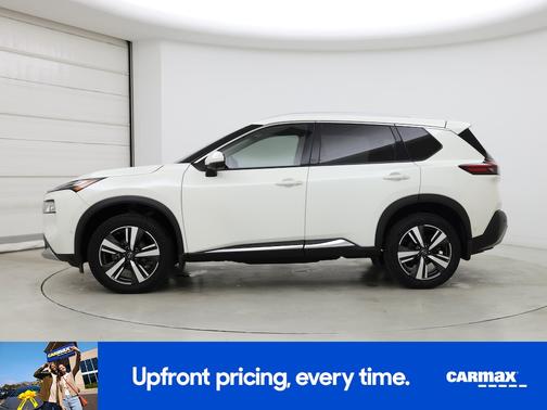 White 2023 Nissan Rogue Platinum