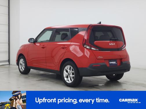 Red 2022 Kia Soul LX