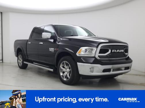 2019 RAM 1500 Classic Laramie