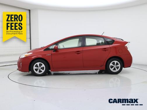 Red 2014 Toyota Prius Two