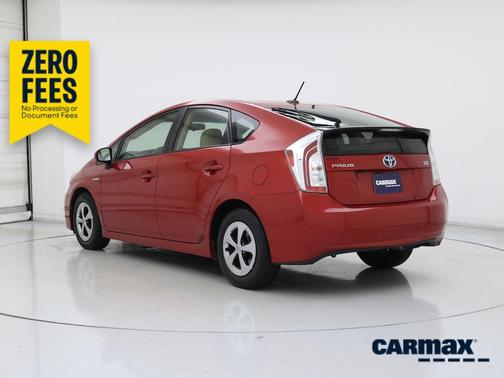 Red 2014 Toyota Prius Two