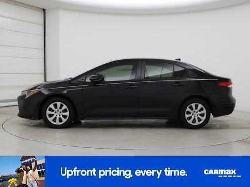 Black 2022 Toyota Corolla LE